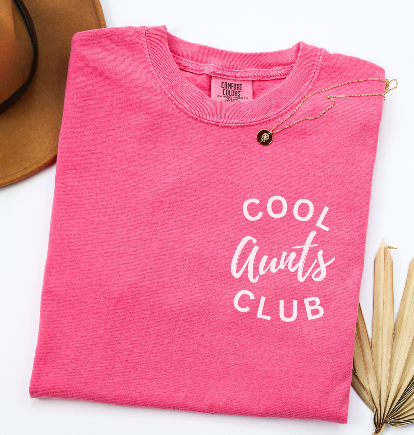 Comfort colors crunchberry Pink t-shirt with 'Cool Aunts Club' text on pocket.