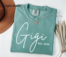 Load image into Gallery viewer, Gigi Est Shirt Gigi Gifts Mother&#39;s Day Gift for Grandma New Nana Gift Grandma Shirt Gigi Shirt Gigi Sweatshirt Grandma Sweatshirt New Grandma
